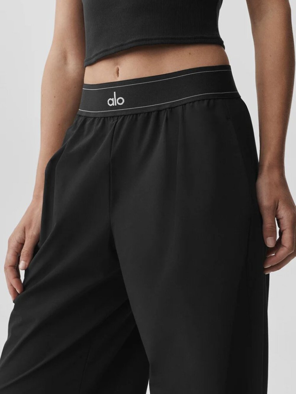 Alo Yoga Suit Up Relaxed Fit Trouser NWT☁Soft and Comfortable Fit (Regular)🏝 - Picture 4 of 8